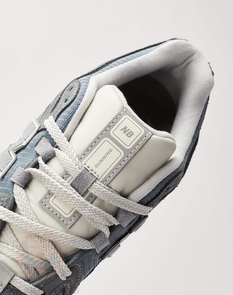 Кросівки New Balance 1906R grey M1906RV